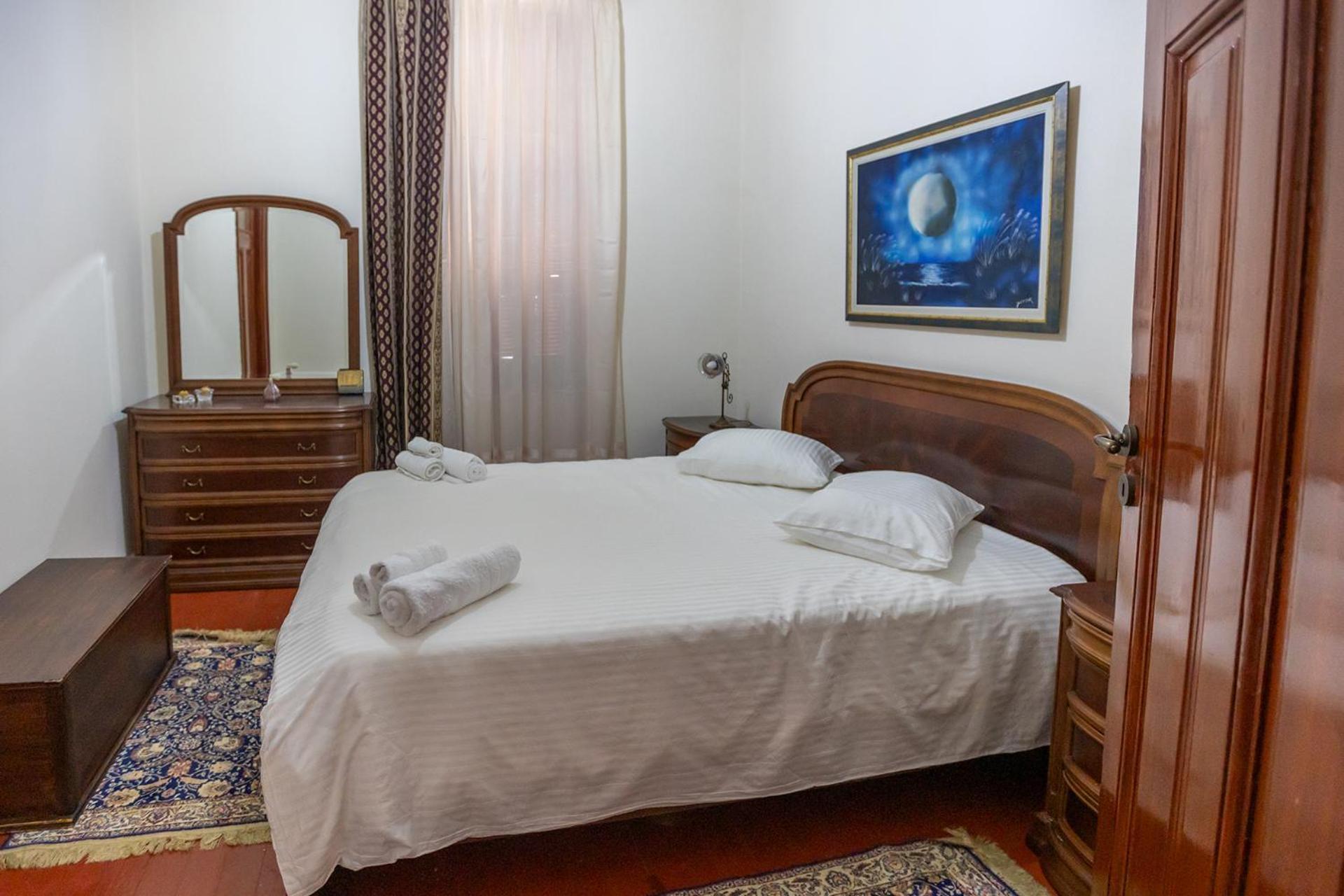 Era Of Elegance: 1928 Classic Dwelling Tripoli Ngoại thất bức ảnh
